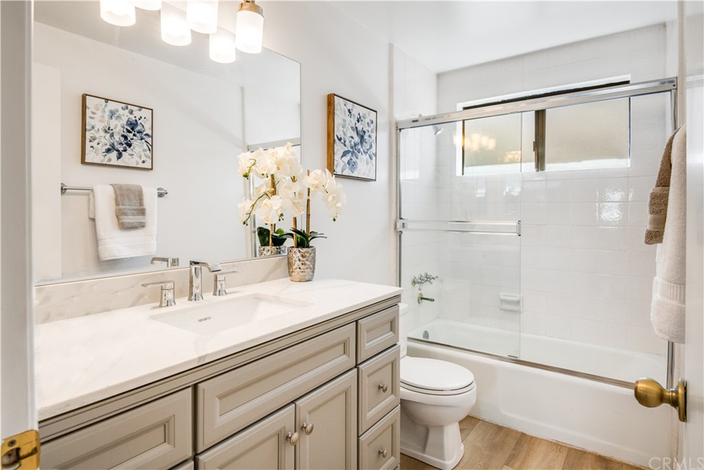 541 Monterey Boulevard Hermosa Beach, CA 90254 - Photo 27 of 41