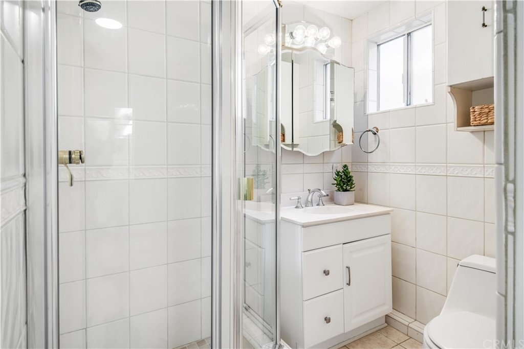 541 Monterey Boulevard Hermosa Beach, CA 90254 - Photo 29 of 41