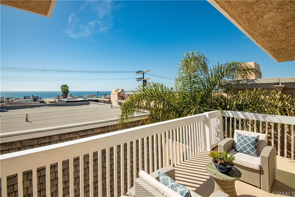 541 Monterey Boulevard Hermosa Beach, CA 90254 - Photo 8 of 41