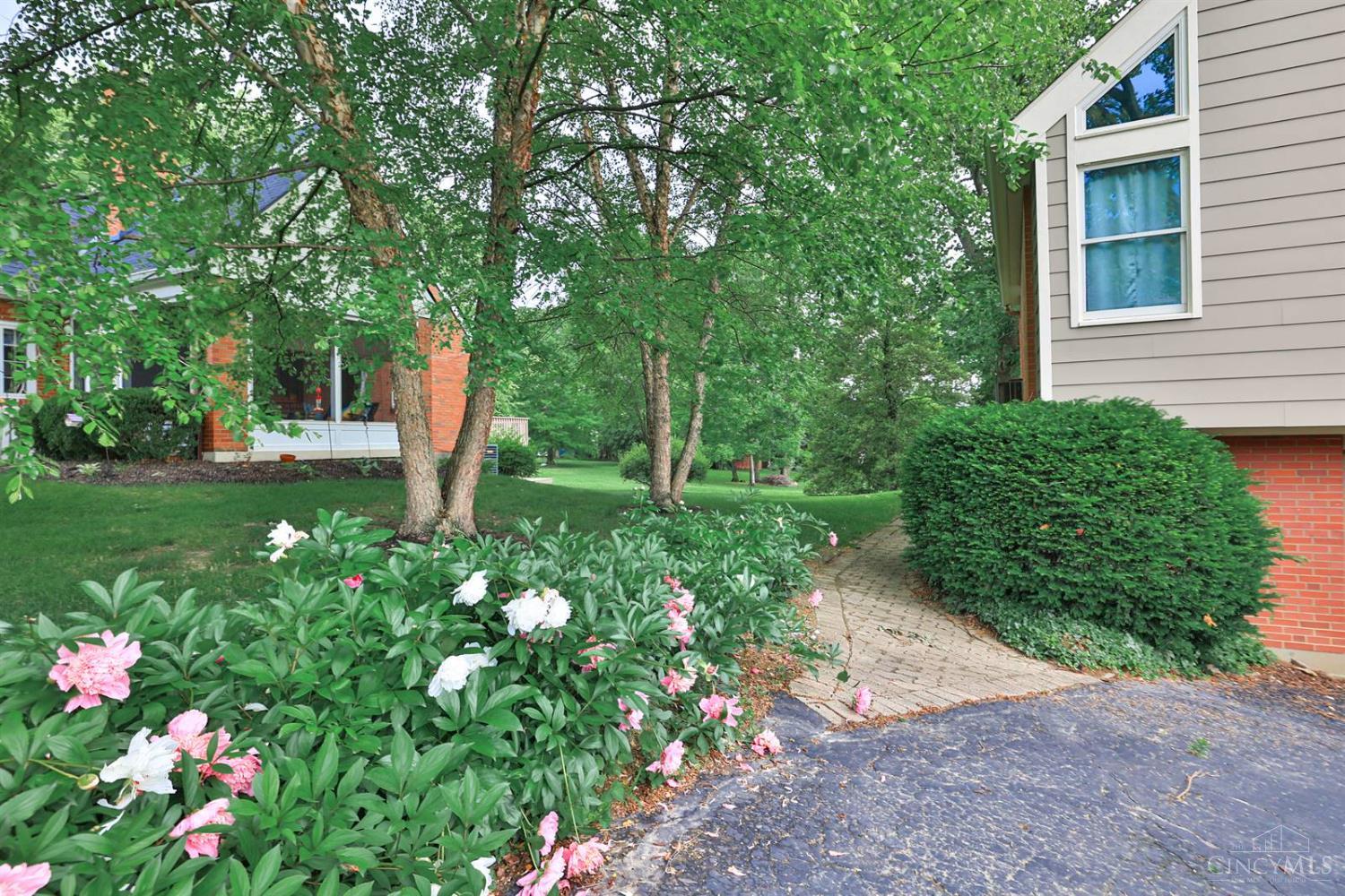 6794 Shawnee Run Road Madeira, OH 45243 - Photo 40 of 56