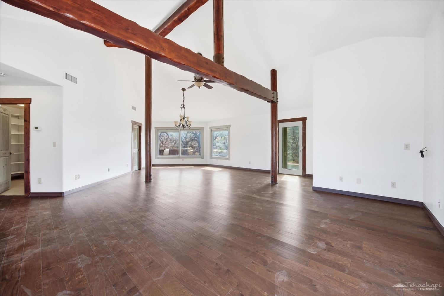 28221 Cumberland Road Tehachapi, CA 93561 - Photo 66 of 98 Gallery Image 66