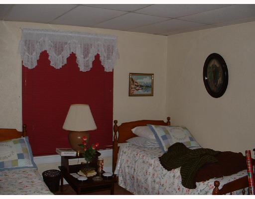 413 Vermont Avenue Rochester, PA 15074 - Photo 8 of 8 Master Bedroom.