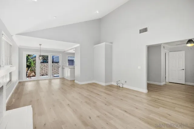 $1,080,000 | 14 Dragonfly, Unit 25, Irvine, CA 92604