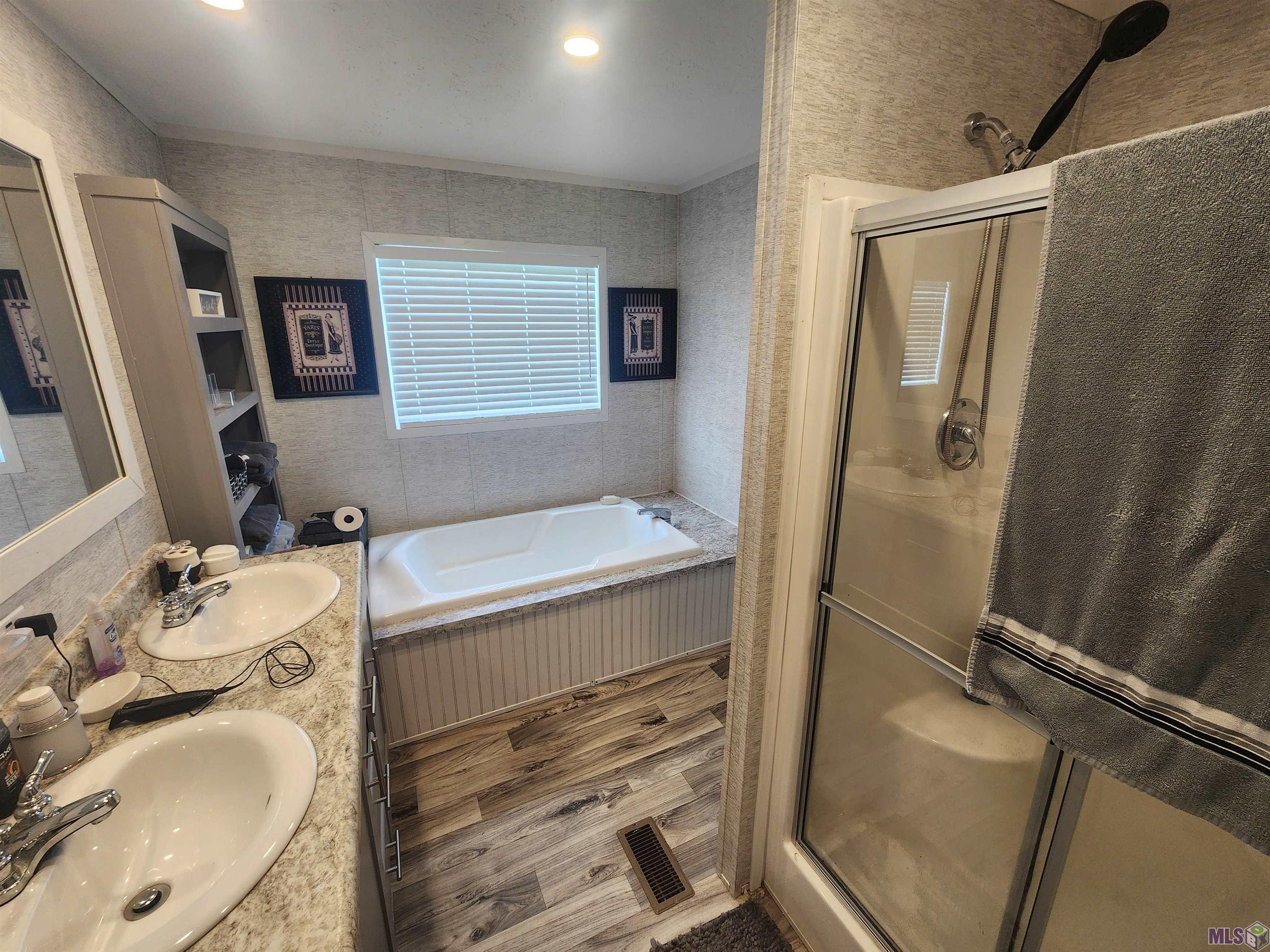214 Rue Maison Schriever, LA 70395 - Photo 9 of 15 Gallery Image 9