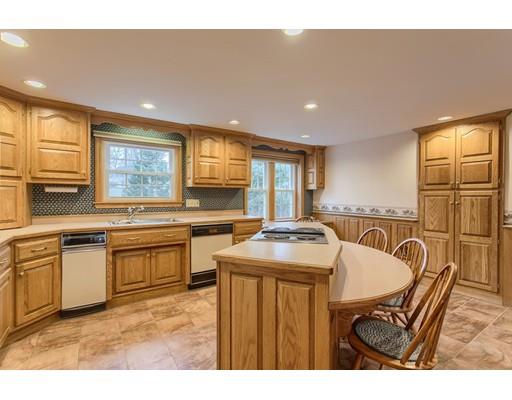 55 Hoyt Road Haverhill, MA 01835 - Photo 8 of 30 Gallery Image 8