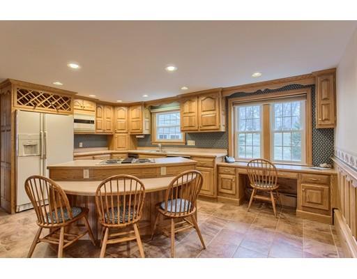 55 Hoyt Road Haverhill, MA 01835 - Photo 9 of 30 Gallery Image 9