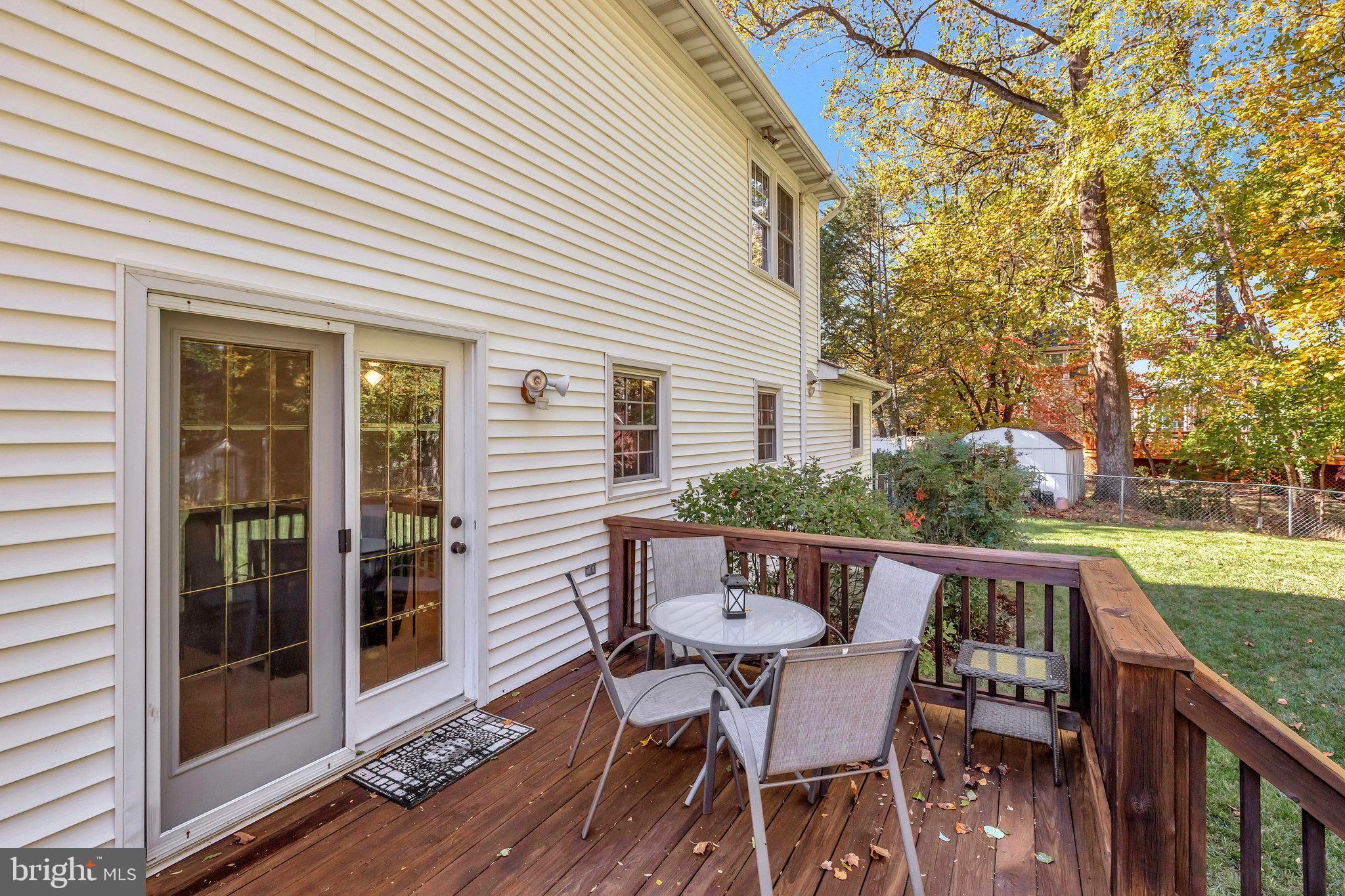 9826 Five Oaks Road Fairfax, VA 22031 - Photo 18 of 43 Deck Leading to Back Yard