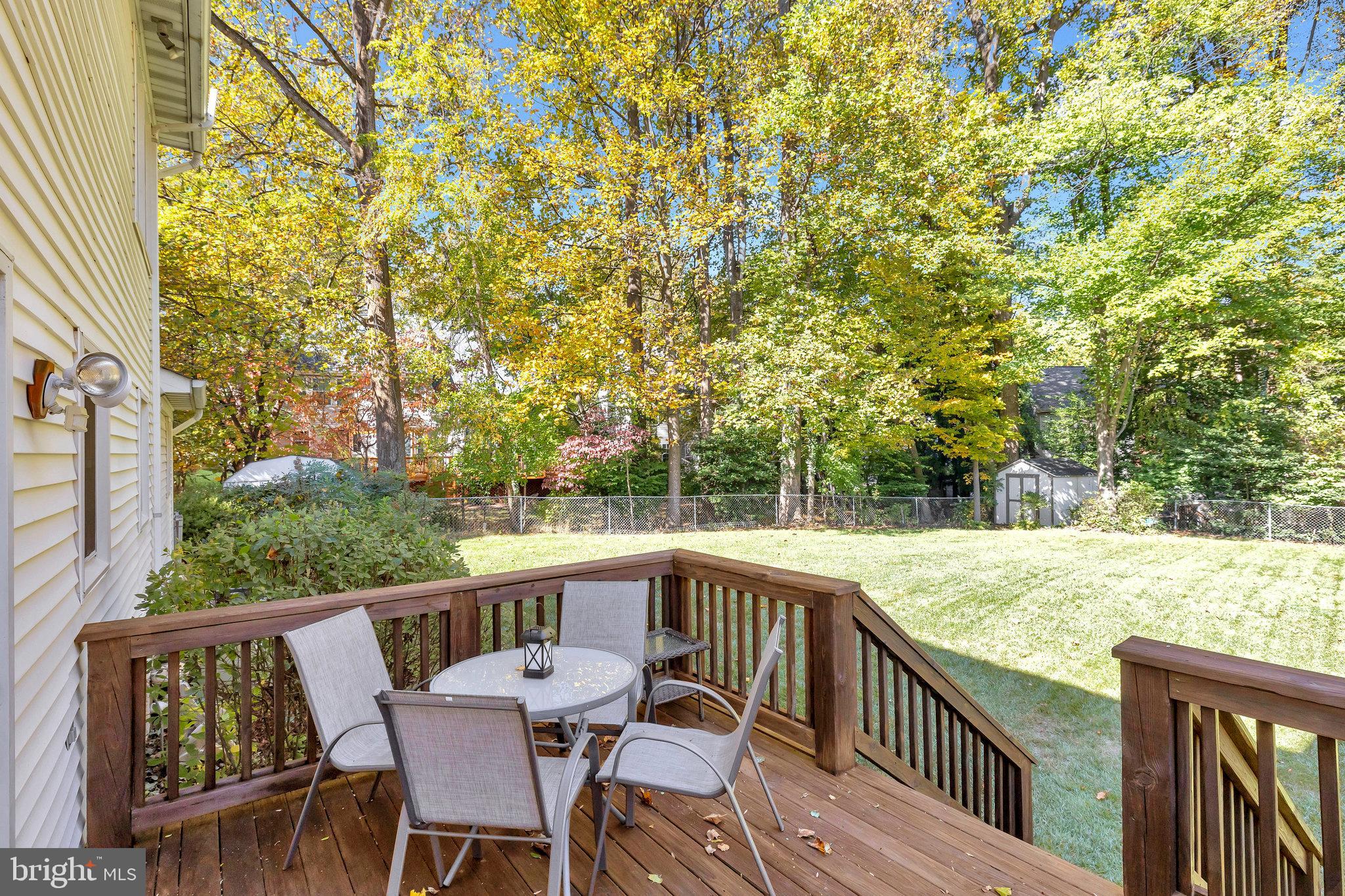 9826 Five Oaks Road Fairfax, VA 22031 - Photo 19 of 43 Deck Leading to Back Yard
