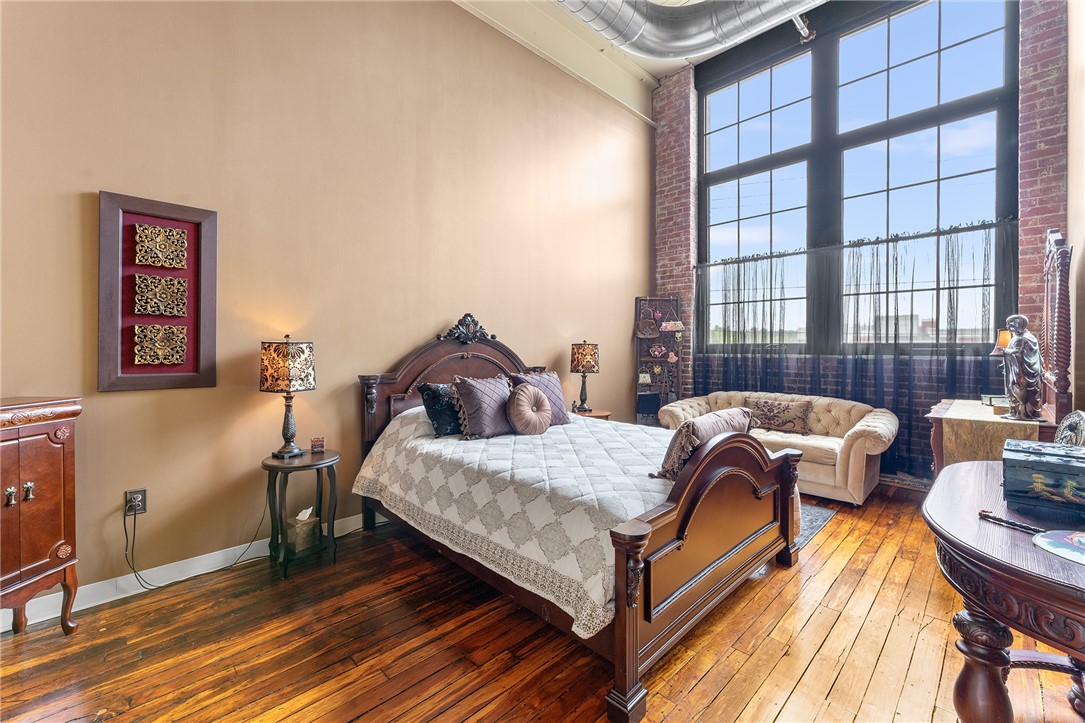 685 Social Street, Unit 204 Woonsocket, RI 02895 - Photo 11 of 28 Gallery Image 11