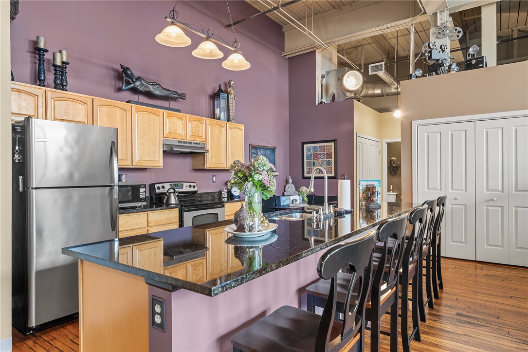 685 Social Street, Unit 204 Woonsocket, RI 02895 - Photo 5 of 28 Gallery Image 5