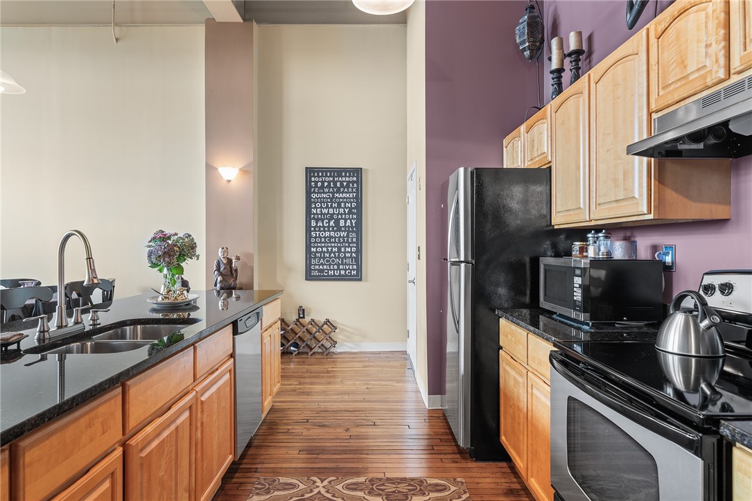 685 Social Street, Unit 204 Woonsocket, RI 02895 - Photo 8 of 28 Gallery Image 8