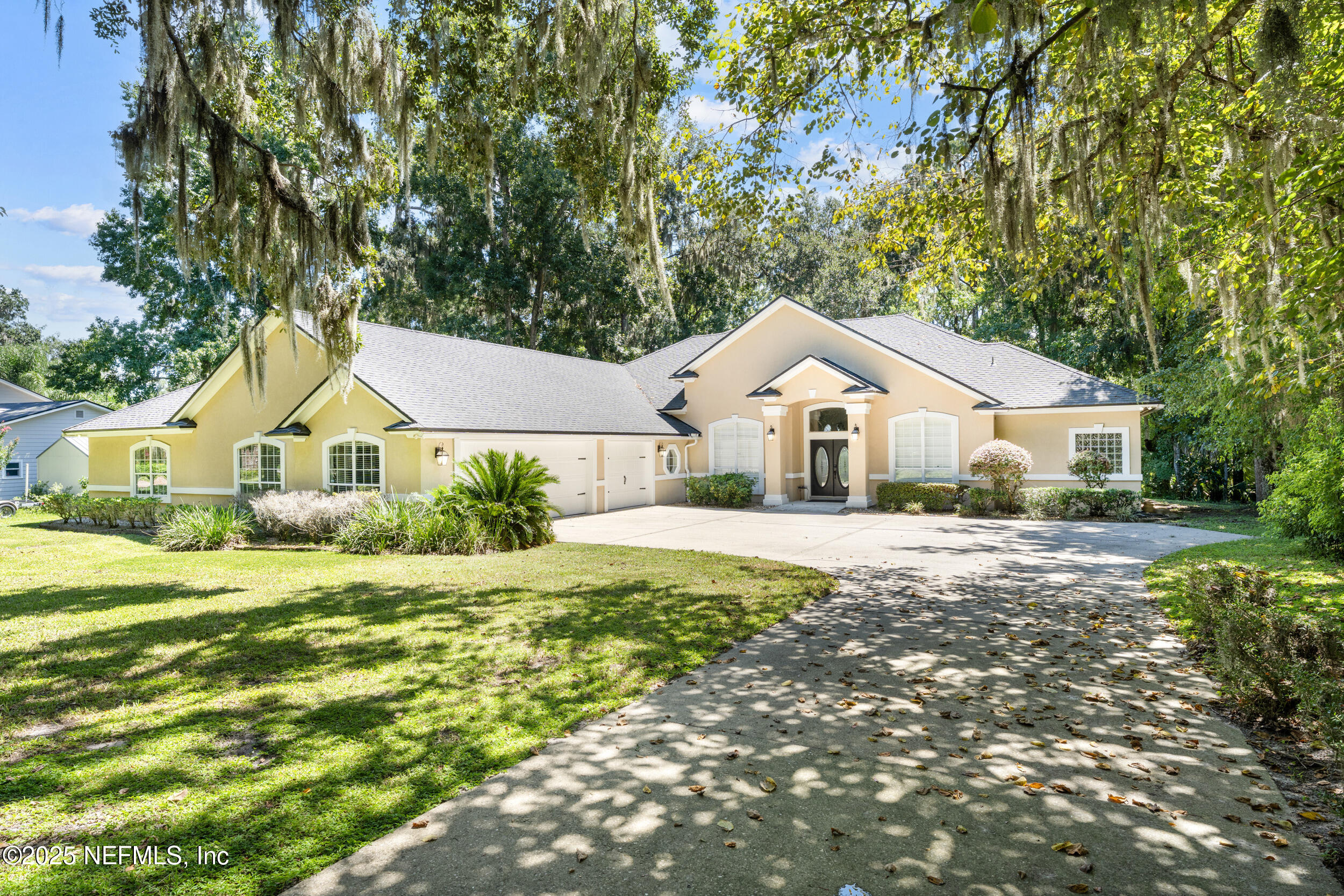 686 Frederic Drive Fleming Island, FL 32003 - Photo 1 of 57 4_a7404864