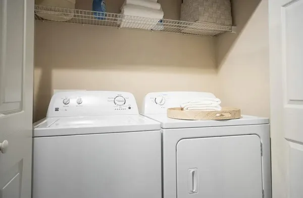 $1,387 | 240 East Belle Isle Road Northeast, Unit 117, Atlanta, GA 30342