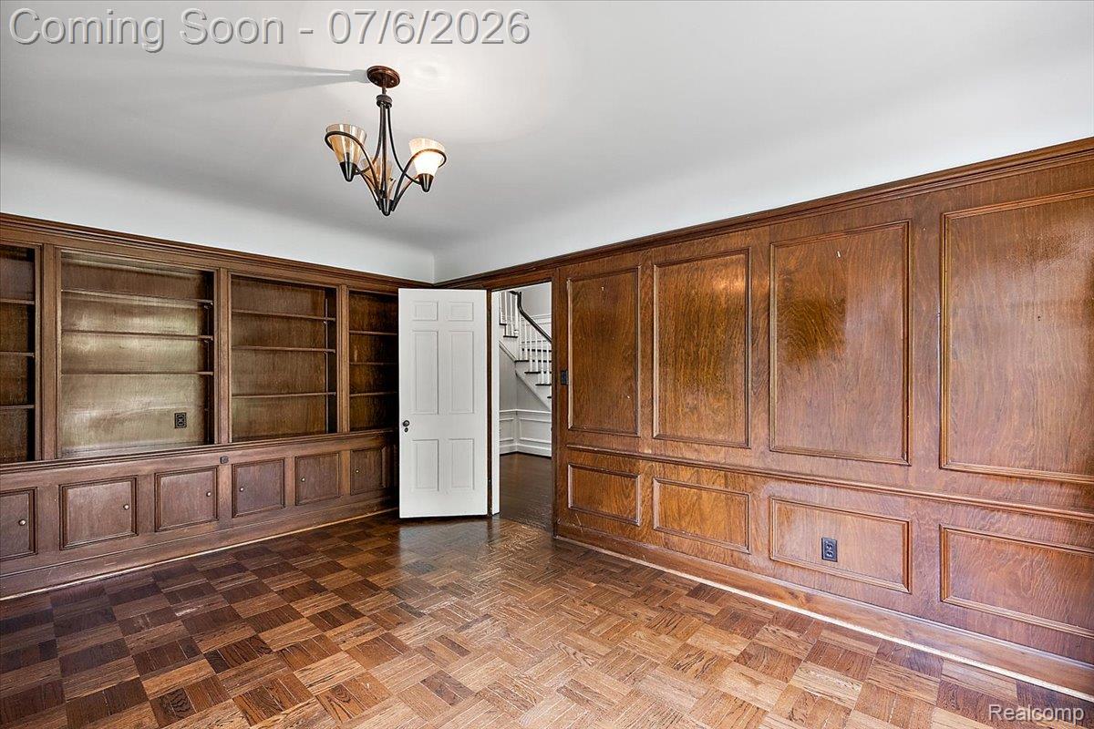 1051 Devonshire Road Grosse Pointe, MI 48230 - Photo 23 of 98 044-1051 Devonshire-43.jpg