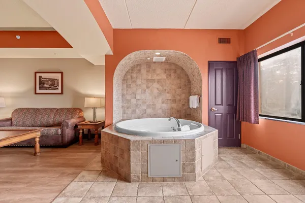 $238,900 | 2411 River, Unit 2311, Wisconsin Dells, WI 53965