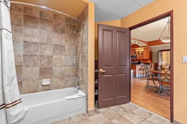 $238,900 | 2411 River, Unit 2311, Wisconsin Dells, WI 53965