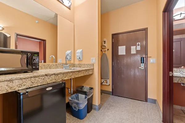 $238,900 | 2411 River, Unit 2311, Wisconsin Dells, WI 53965