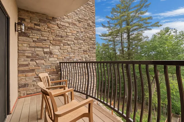 $238,900 | 2411 River, Unit 2311, Wisconsin Dells, WI 53965