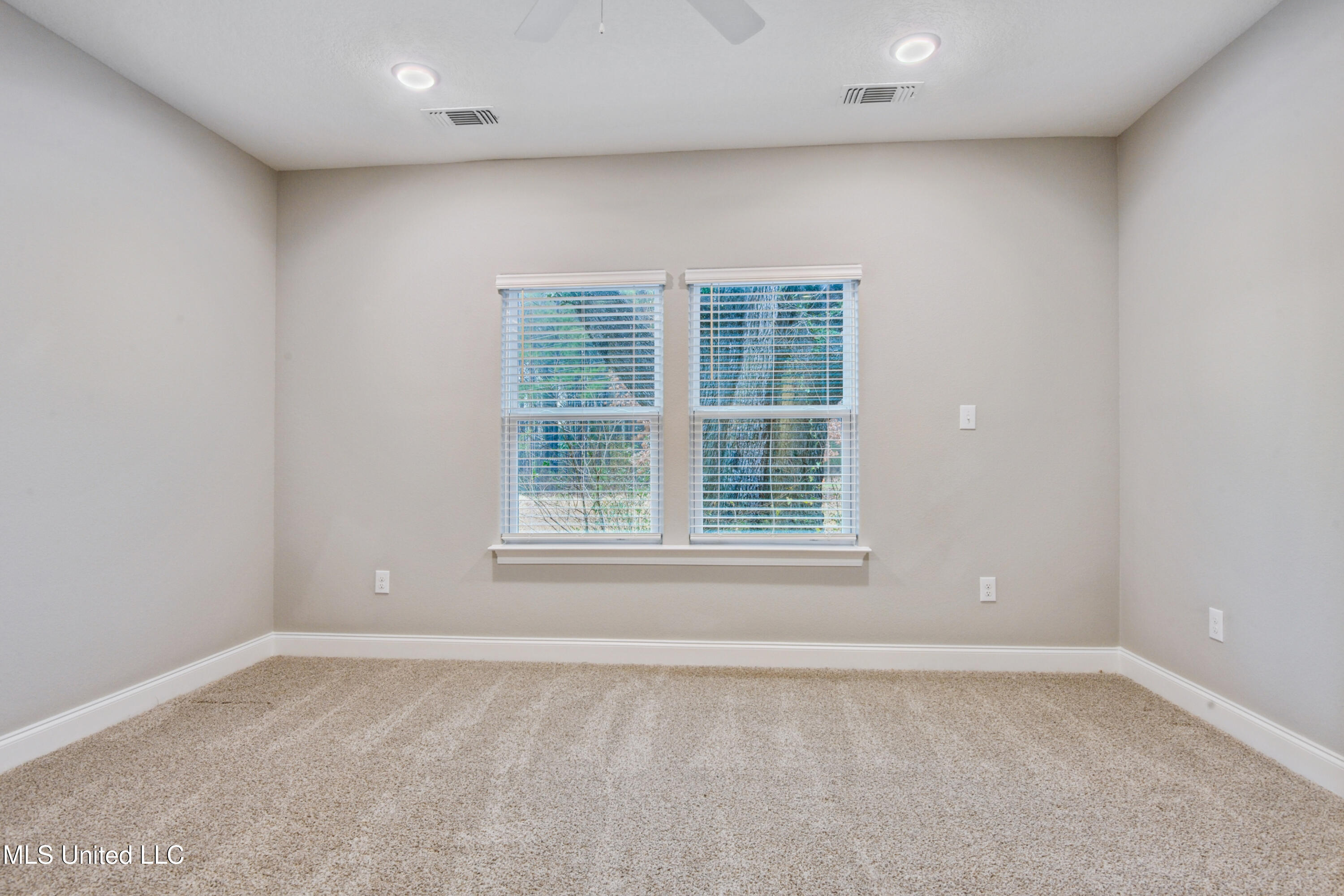 13088 John Lee Road Biloxi, MS 39532 - Photo 13 of 21 0016-016
