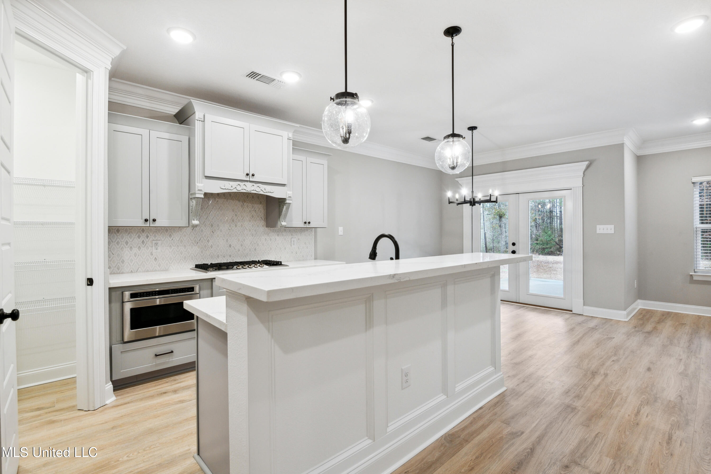 13088 John Lee Road Biloxi, MS 39532 - Photo 10 of 21 0013-013