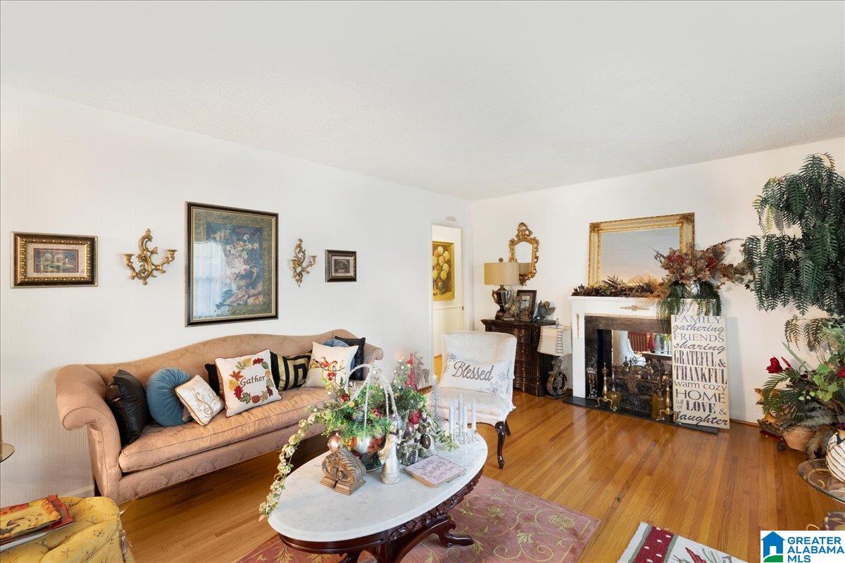 233 Walker Road Birmingham, AL 35214 - Photo 4 of 19