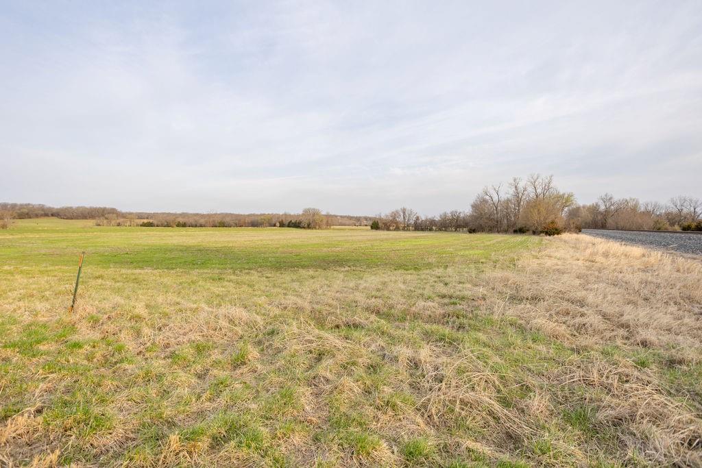 3043 East Zodiac Road Bronaugh, MO 64728 - Photo 24 of 37