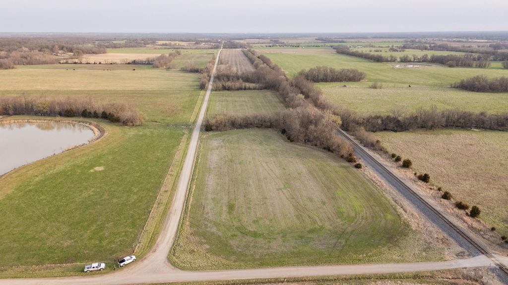 3043 East Zodiac Road Bronaugh, MO 64728 - Photo 3 of 37
