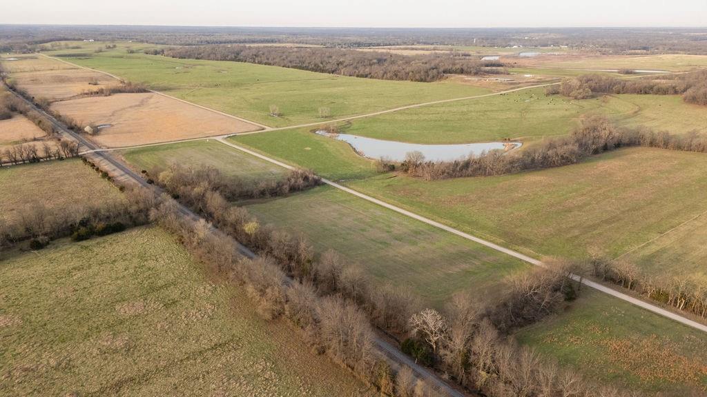 3043 East Zodiac Road Bronaugh, MO 64728 - Photo 7 of 37