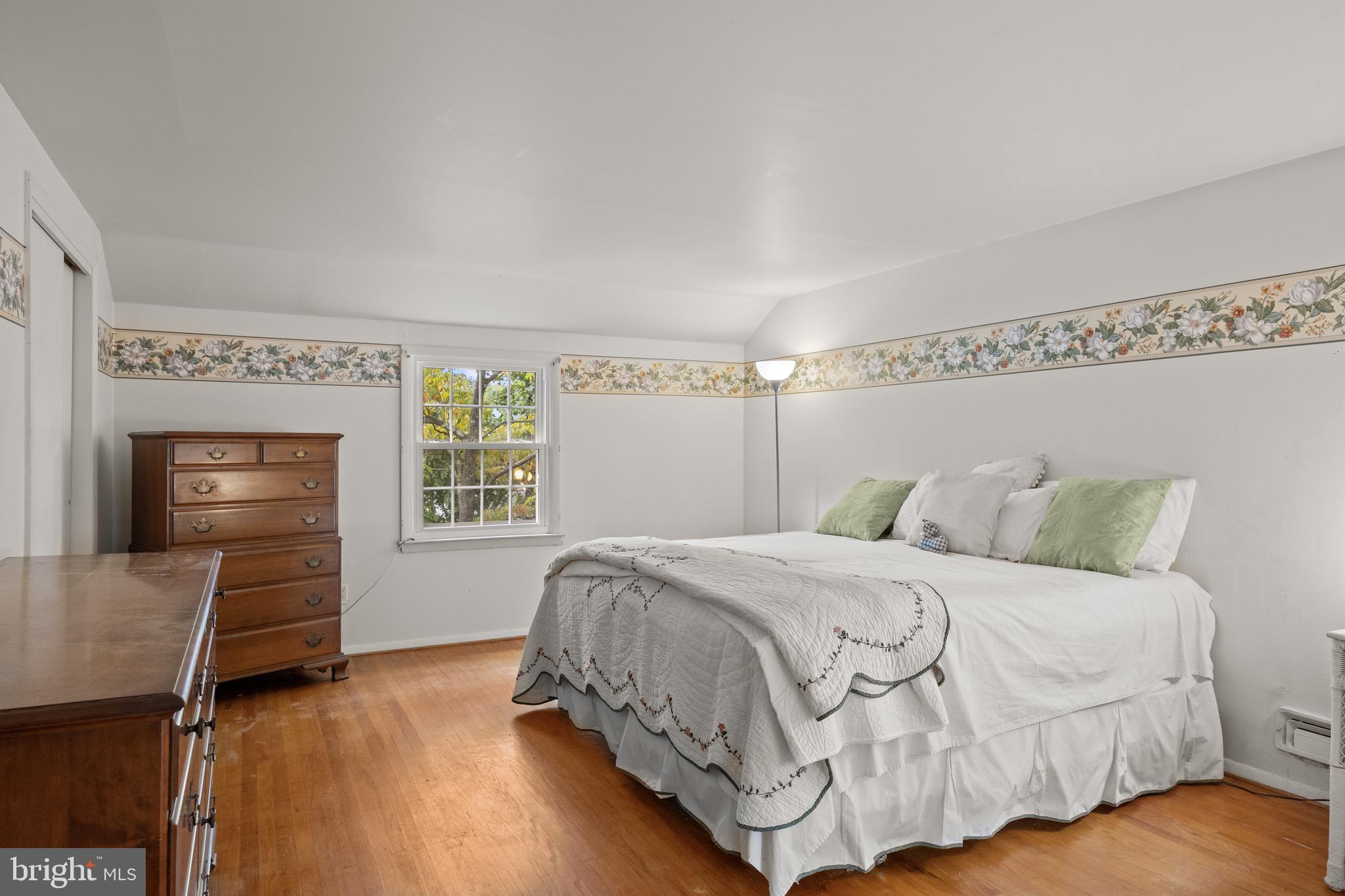 195 Pearl Croft Road Cherry Hill, NJ 08034 - Photo 21 of 38 a bedroom with a bed and a window