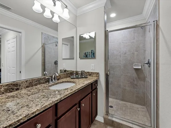 $2,150 | 16804 Vardon Terrace, Unit 306, Bradenton, FL 34211