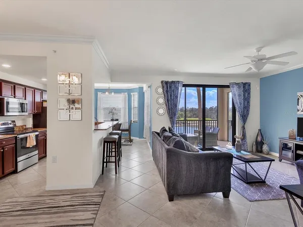 $2,150 | 16804 Vardon Terrace, Unit 306, Bradenton, FL 34211