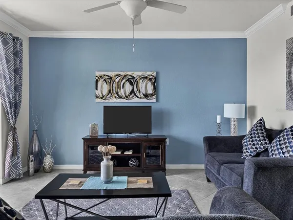 $2,150 | 16804 Vardon Terrace, Unit 306, Bradenton, FL 34211