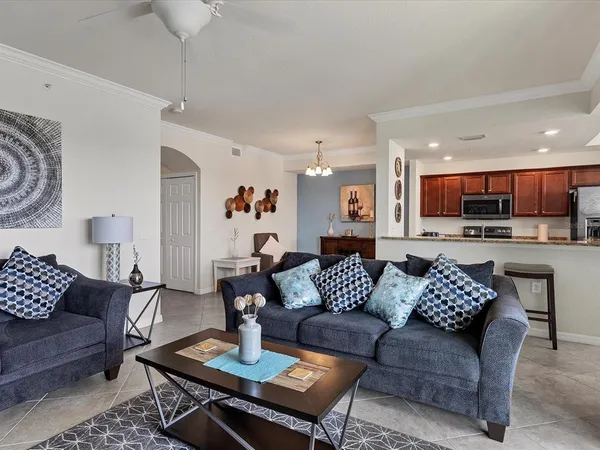 $2,150 | 16804 Vardon Terrace, Unit 306, Bradenton, FL 34211