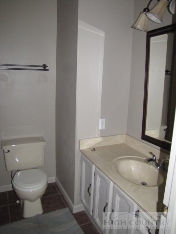 8353 Hemlock Ridge Road Blowing Rock, NC 28605 - Photo 10 of 11 Gallery Image 10