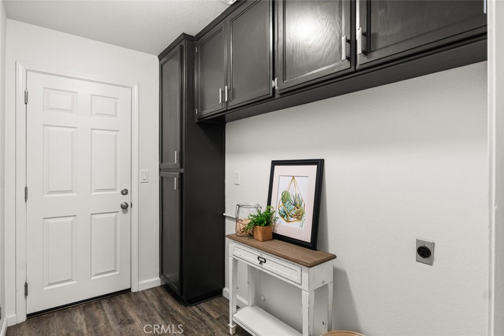 259 Picholine Way Chico, CA 95928 - Photo 32 of 38 a view of kitchen with wooden floor