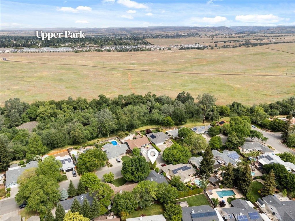 259 Picholine Way Chico, CA 95928 - Photo 10 of 38 a view of city and ocean
