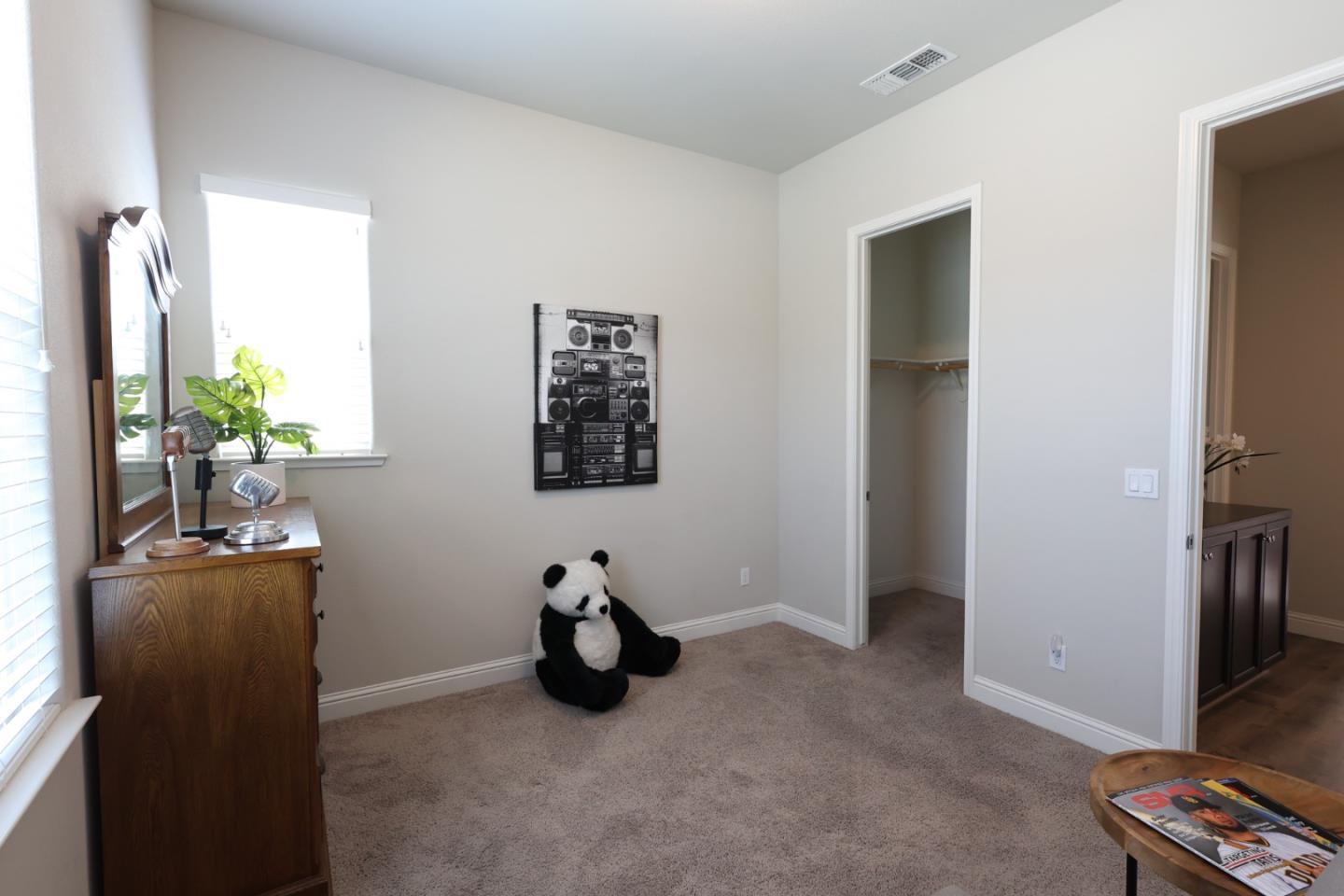 478 Logan Way Marina, CA 93933 - Photo 22 of 42 a view of room with workspace and windows