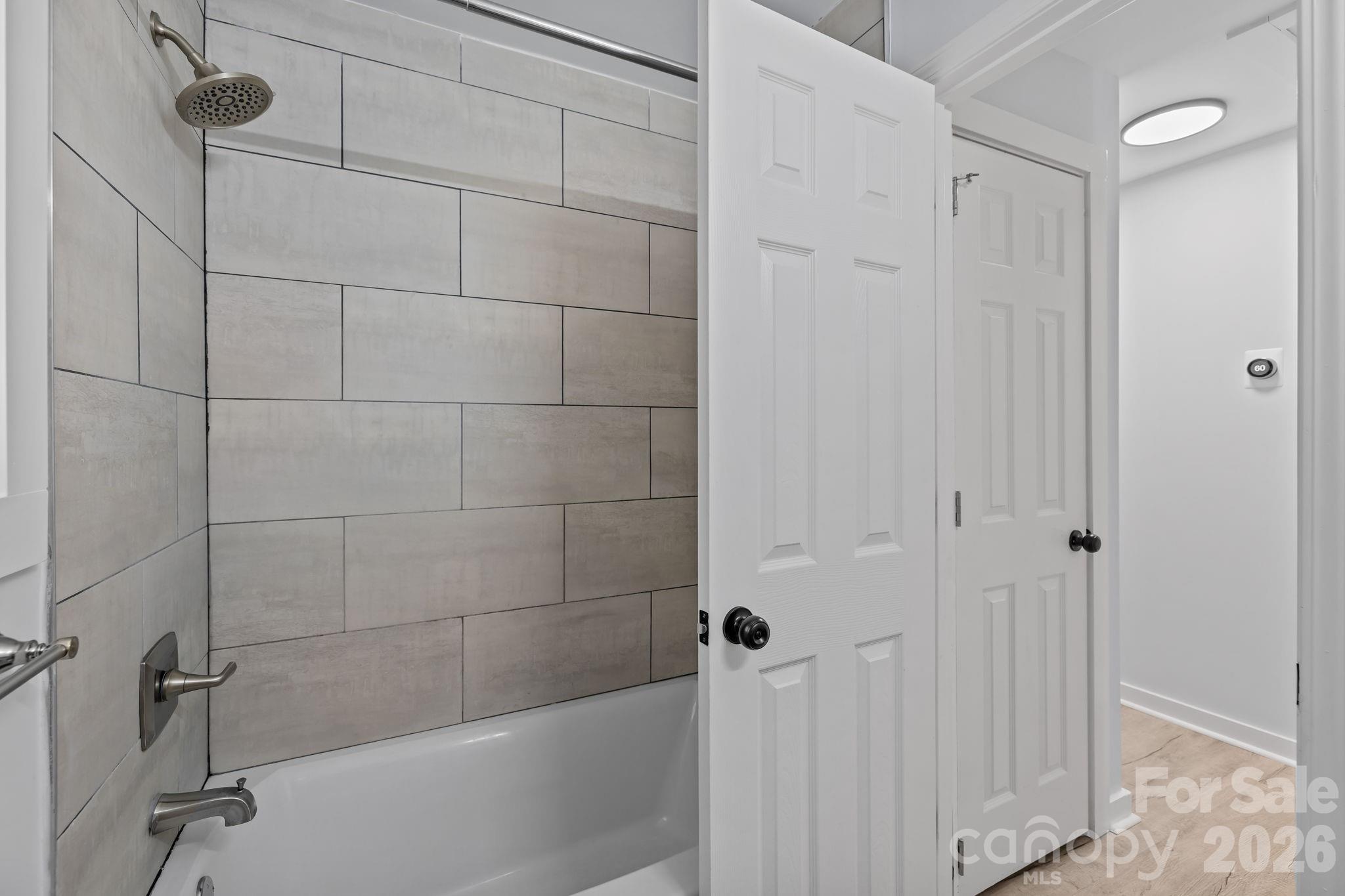 1008 Clanton Road Charlotte, NC 28217 - Photo 8 of 19 Gallery Image 8