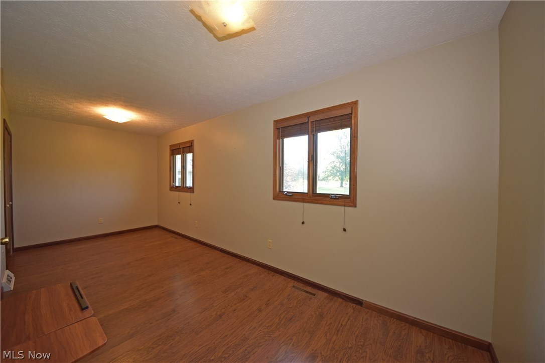 2447 Wilbur Road Medina, OH 44256 - Photo 12 of 24 Gallery Image 12