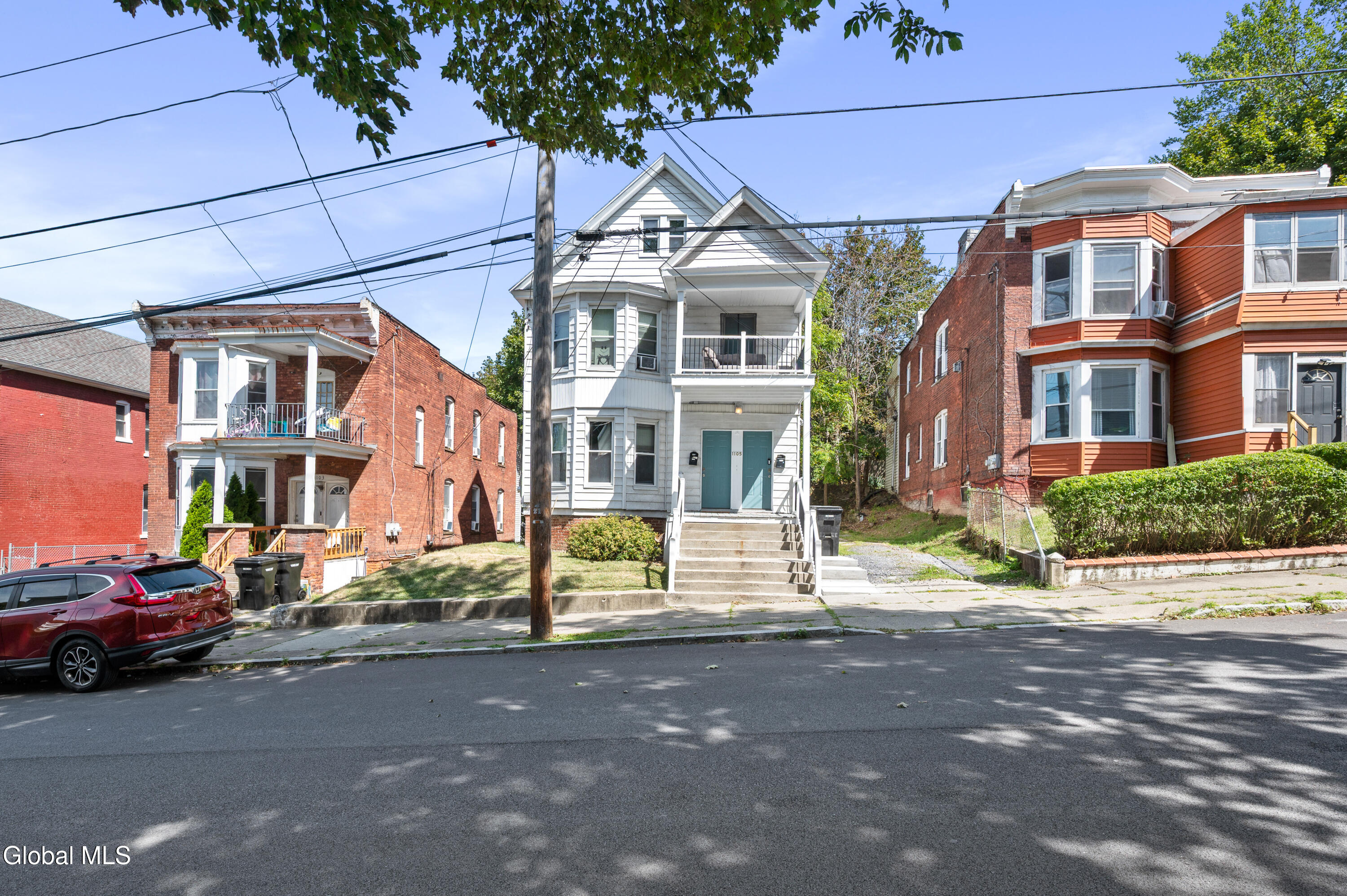 319 Speigletown Road Troy, NY 12182 - Photo 4 of 4 1105 Hutton St