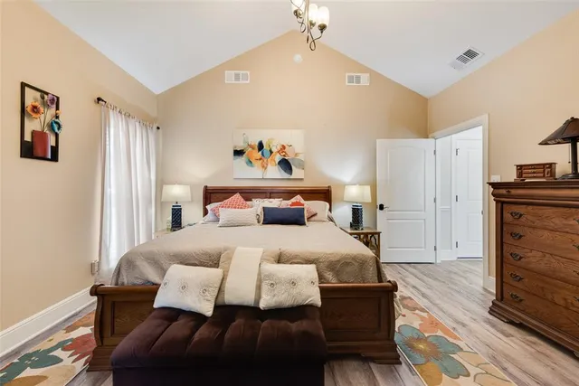 $850,000 | 120 Cote D Azur, Chico, TX 76431