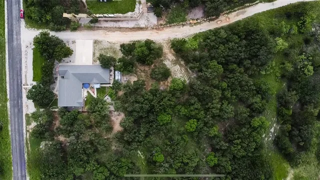 $850,000 | 120 Cote D Azur, Chico, TX 76431