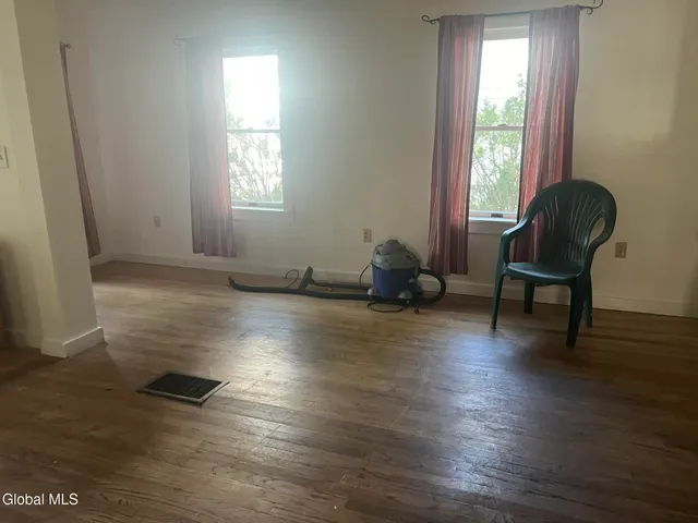 $179,900 | 8 Sarella Street, Glens Falls, NY 12801