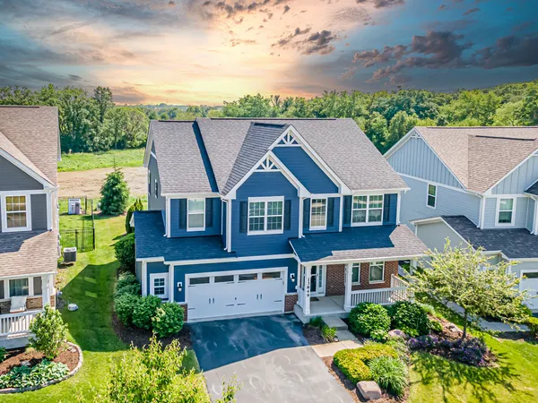 $699,900 | 13849 Anne Drive, Lemont, IL 60439