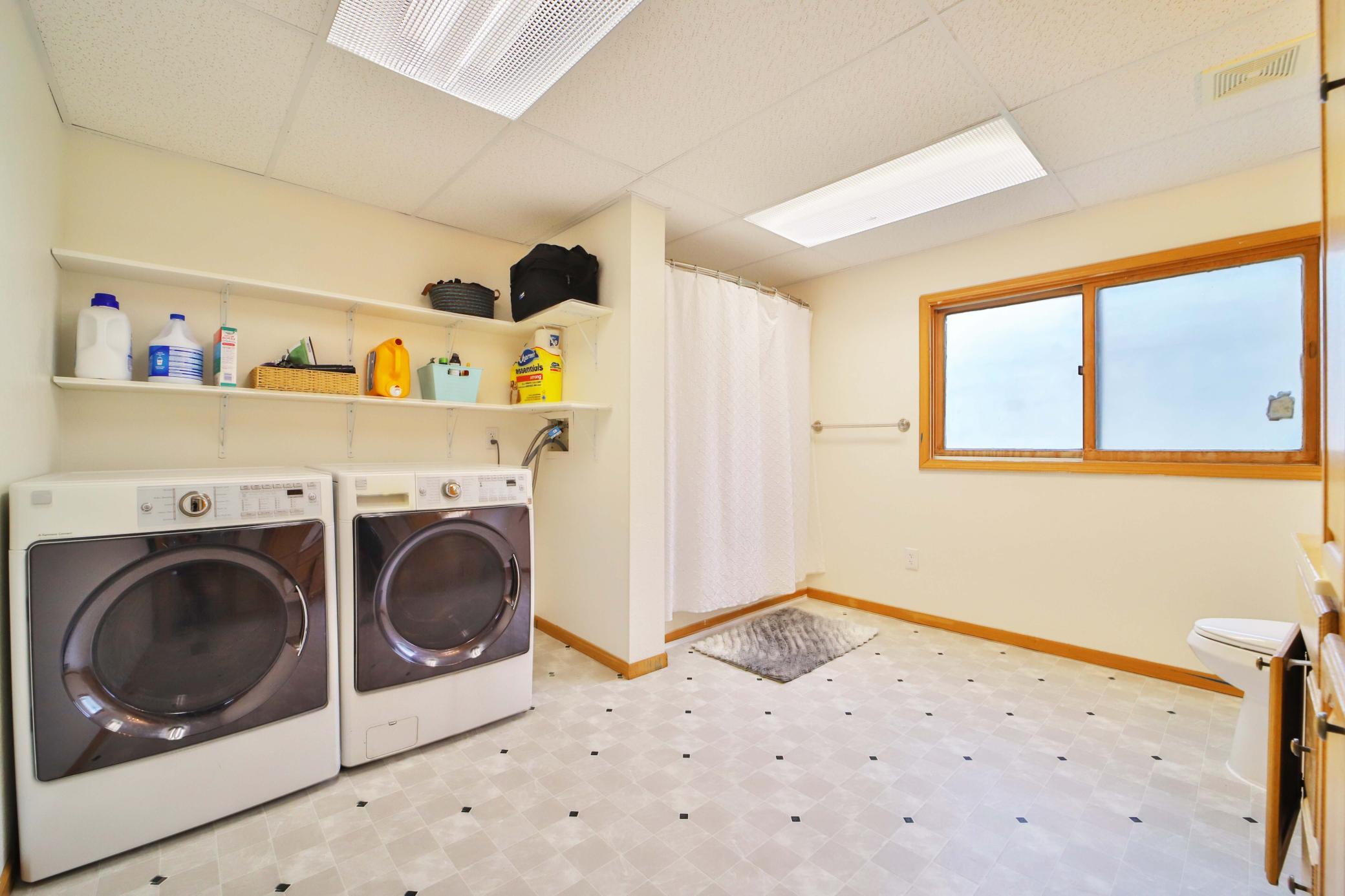 319 2nd Avenue Northeast Brainerd, MN 56401 - Photo 26 of 33