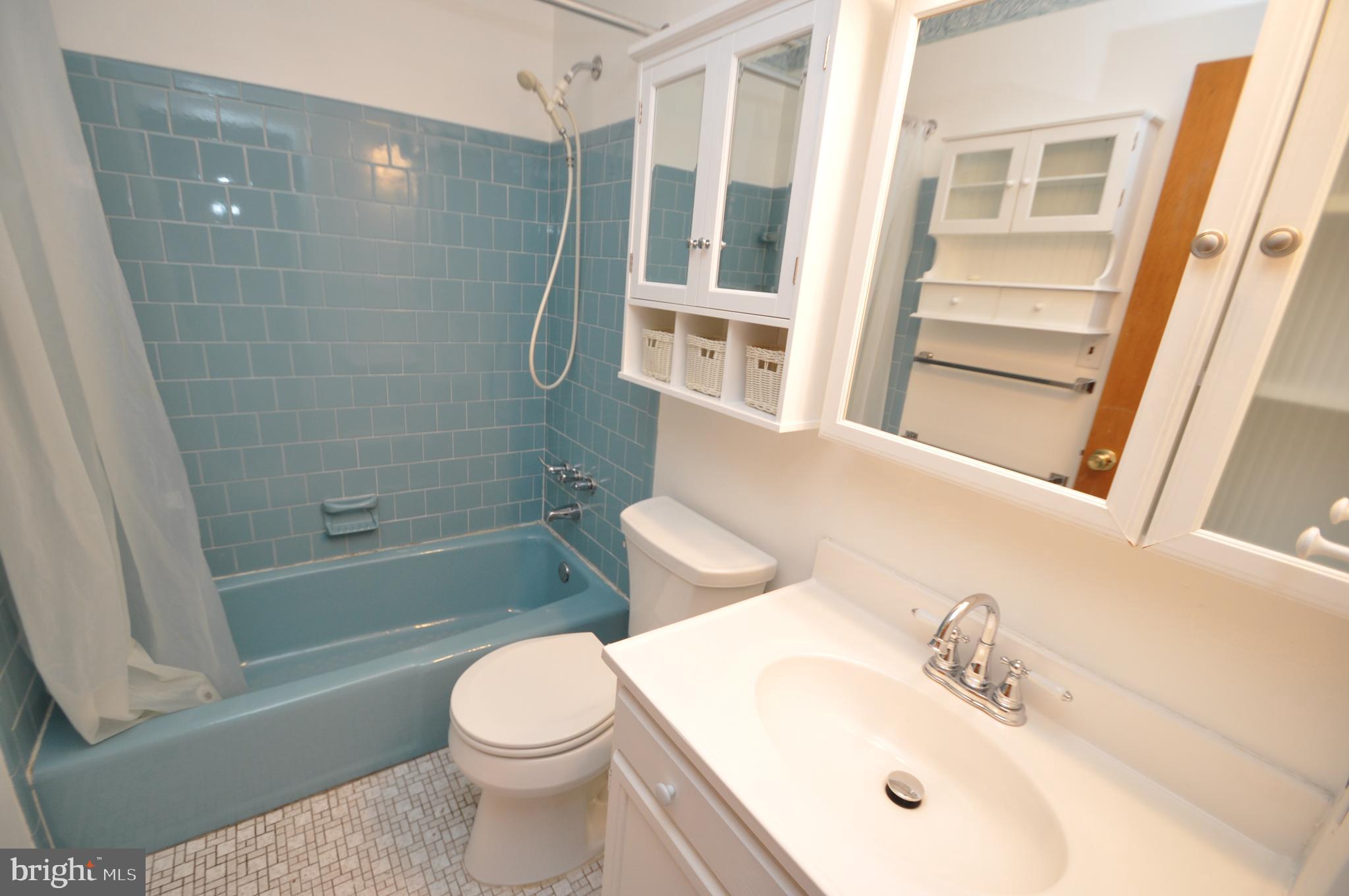 1803 Harvey Yingling Road Manchester, MD 21102 - Photo 15 of 30 Hall bath on second level