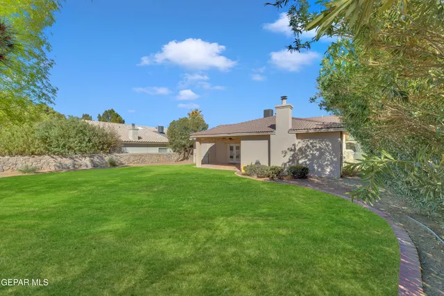 $350,000 | 232 Ave Mirador, Santa Teresa, NM 88008