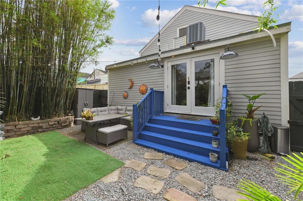 2013 Foucher Street New Orleans, LA 70115 - Photo 14 of 16