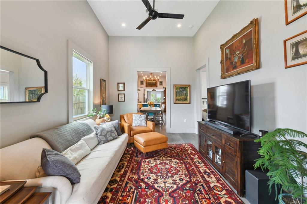 2013 Foucher Street New Orleans, LA 70115 - Photo 4 of 16