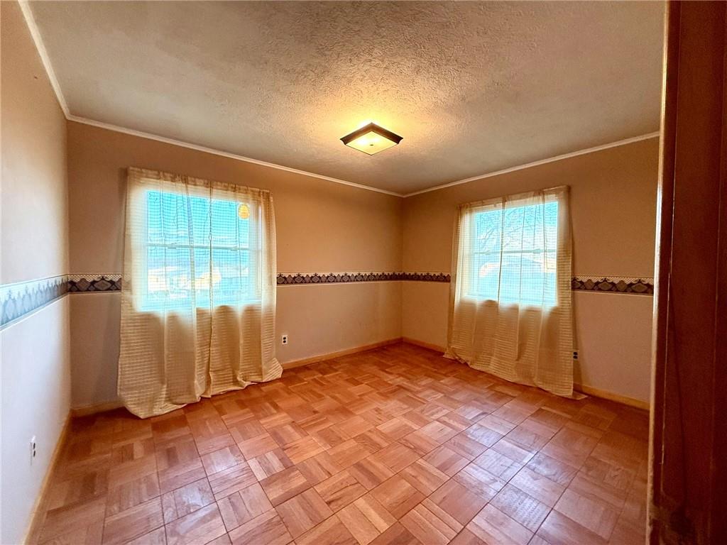 119 Pine Run Church Road Apollo, PA 15613 - Photo 11 of 20 an empty room with windows